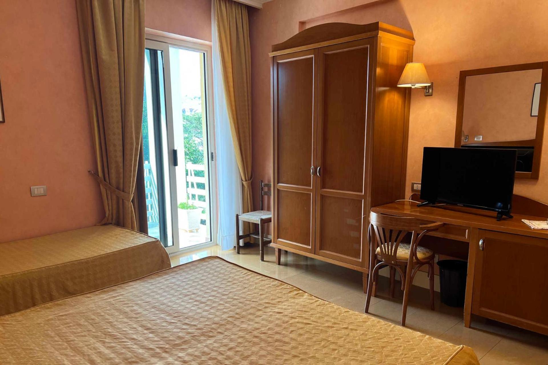Conchiglia D'oro Hotel 3*